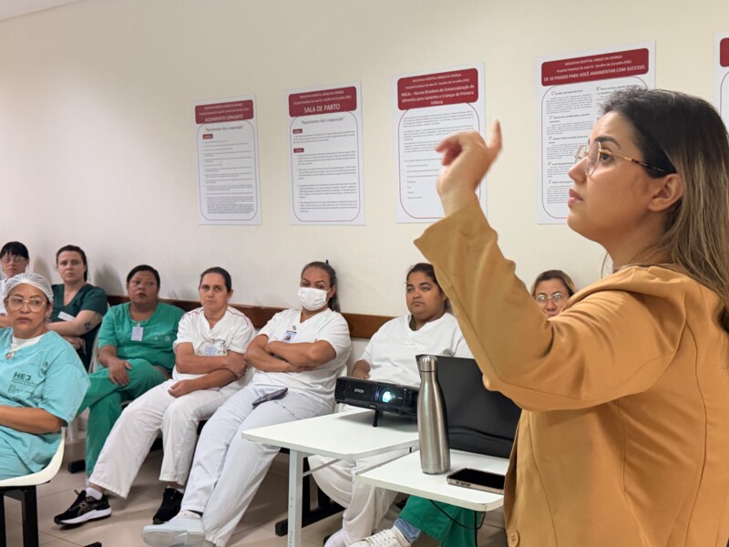 hej-realiza-capacitacao-de-medidas-preventivas-para-infeccao-de-corrente-sanguinea